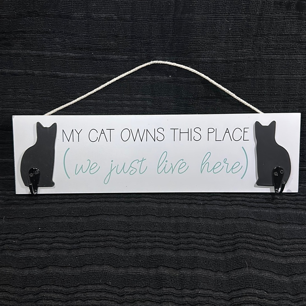 Cat Wall Plaque With Hooks~NEW!